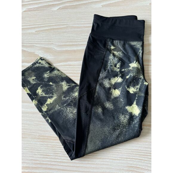 Zero Gravity High-Waisted Running Leggings In All Black Size Medium - Picture 2 of 11